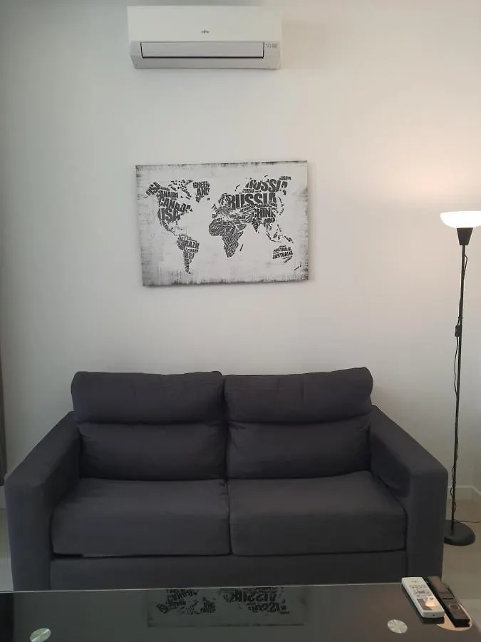 Apartment Hermoso Piso A 3 Min De La Estacion De Bus Y Tren Ave Málaga