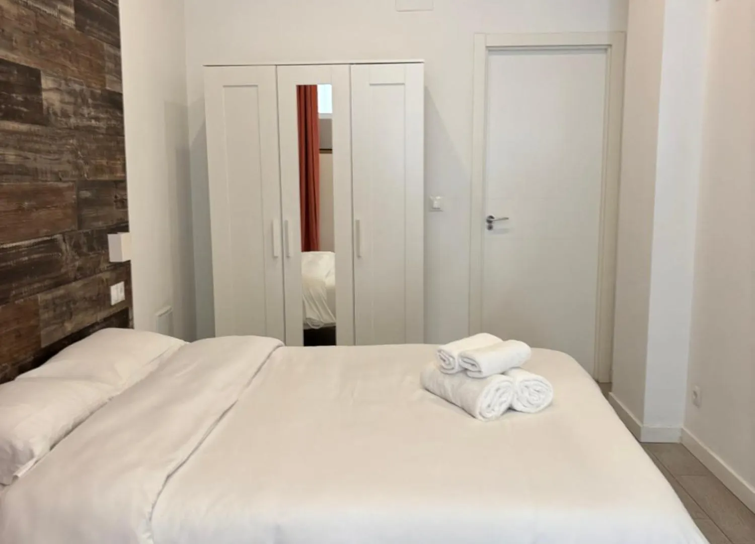 Hermoso Piso A 3 Min De La Estacion De Bus Y Tren Ave Málaga 0*,  Espagne